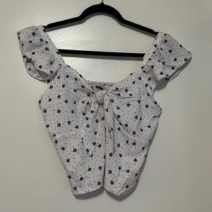 Cute white pattern blouse